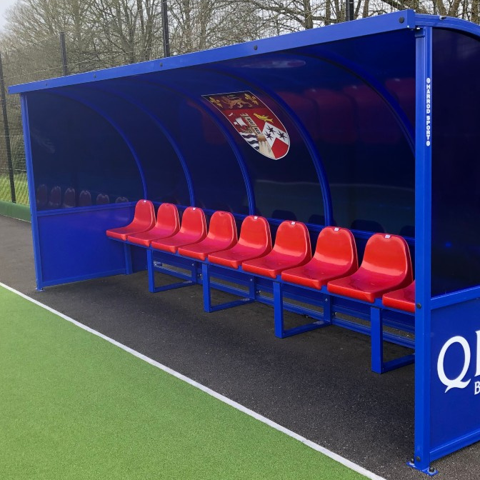 5m Curved Team Shelters With Black Seats SHE-027