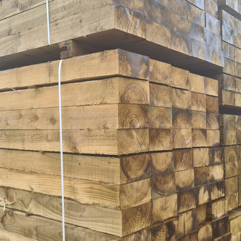 New Oak Sleepers (2.44m x 200mm x 100mm)